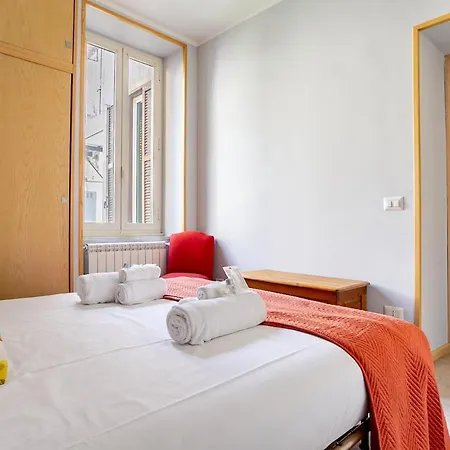 Dng House - Vatican 80 Square *