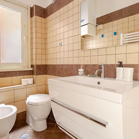 Appartement Dng House - Vatican 80 Square *