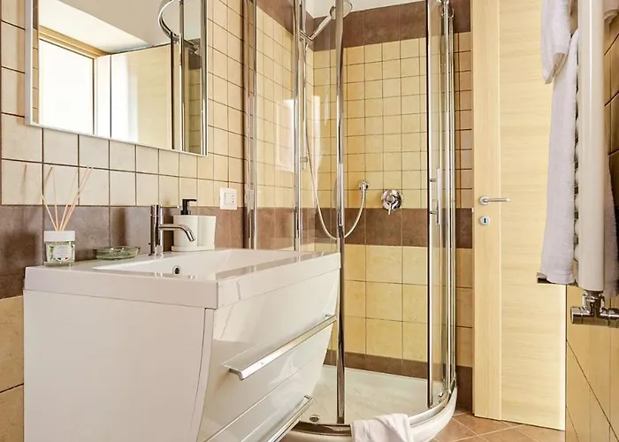 Dng House - Vatican 80 Square Appartamento